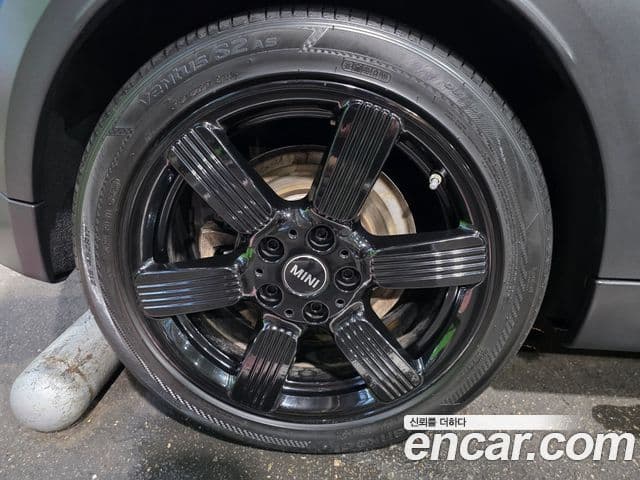 Mini Cooper S Convertible 2022 — ფოტო 6/15