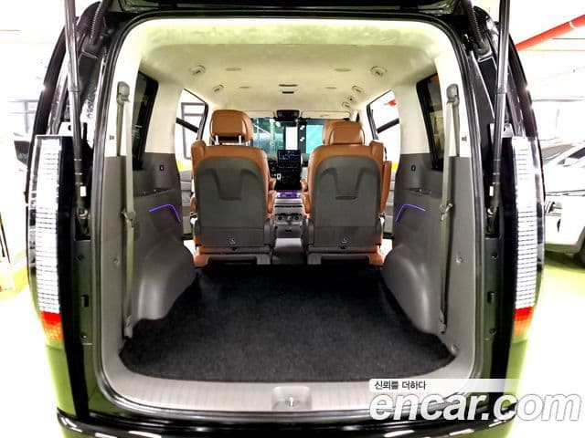 Hyundai Staria 2024 — Şəkil 18/20