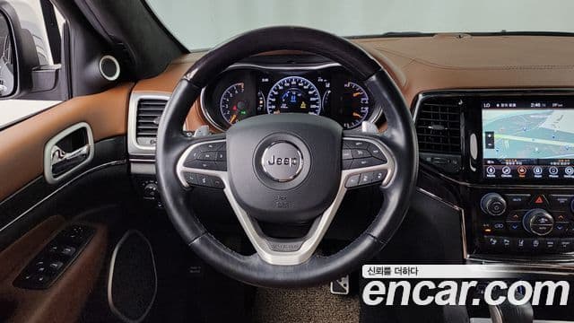 Jeep Grand Cherokee 2020 — Şəkil 13/20