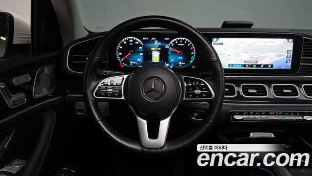 Mercedes-Benz GLE-Class 2022 — ფოტო 12/20