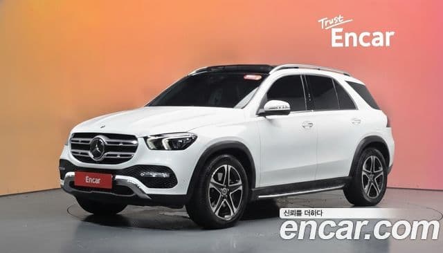 Mercedes-Benz GLE-Class 2022 — ფოტო 1/20