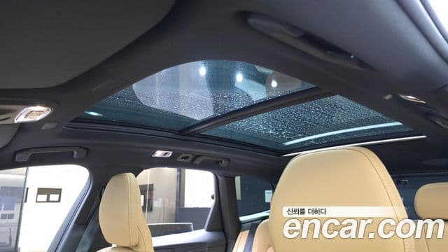 Volvo XC60 2020 — Photo 24/32
