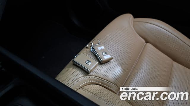 Volvo XC60 2020 — Photo 9/32