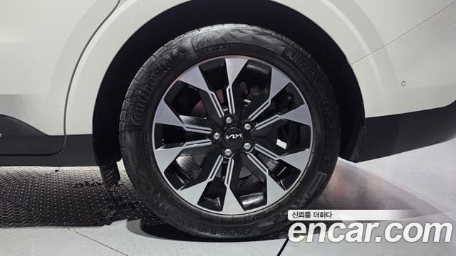 Kia Carnival 2022 — Photo 22/34