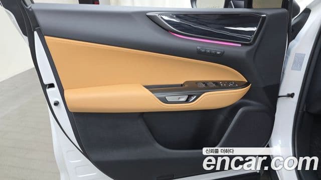 Lexus NX350h 2024 — Photo 12/31