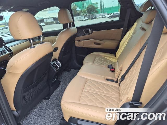 Kia Sorento 2020 — ფოტო 17/20