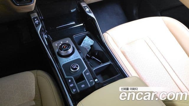 Kia Sorento 2022 — Şəkil 9/20