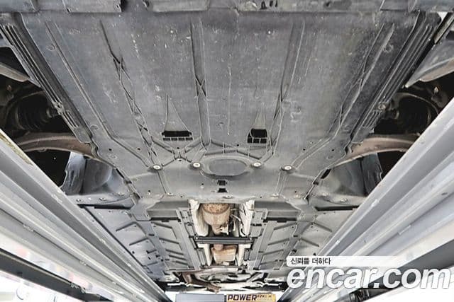Mercedes-Benz GLB-Class 2021 — Photo 3/20