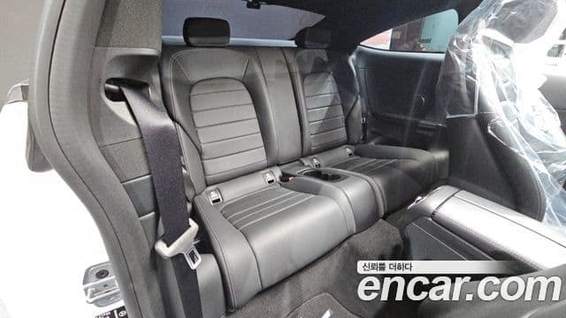Mercedes-Benz C-Class 2018 — Şəkil 11/20