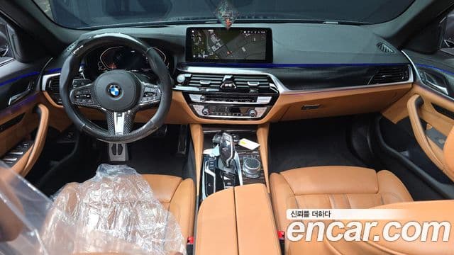 BMW 5 Series 2020 — Şəkil 2/30