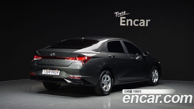 Hyundai Avante 2023 — Фото 2/20