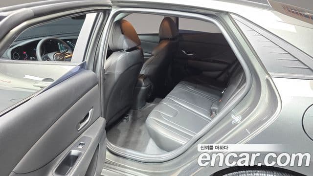 Hyundai Avante 2023 — Фото 11/20