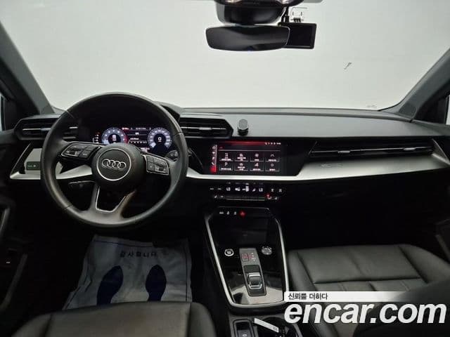 Audi A3 2022 — Şəkil 9/19