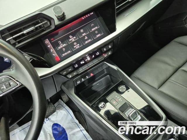 Audi A3 2022 — Şəkil 12/19
