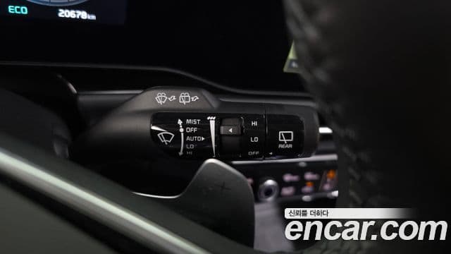 Kia Niro 2024 — Photo 20/36