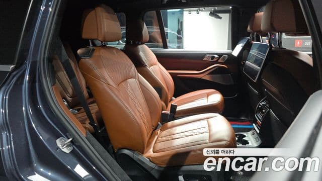 BMW X7 2020 — Şəkil 11/20