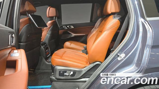 BMW X7 2020 — Şəkil 12/20