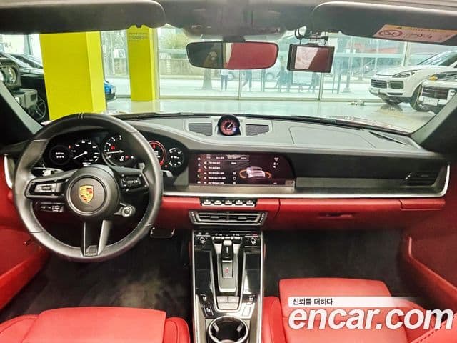Porsche 911 2024 — Photo 8/20