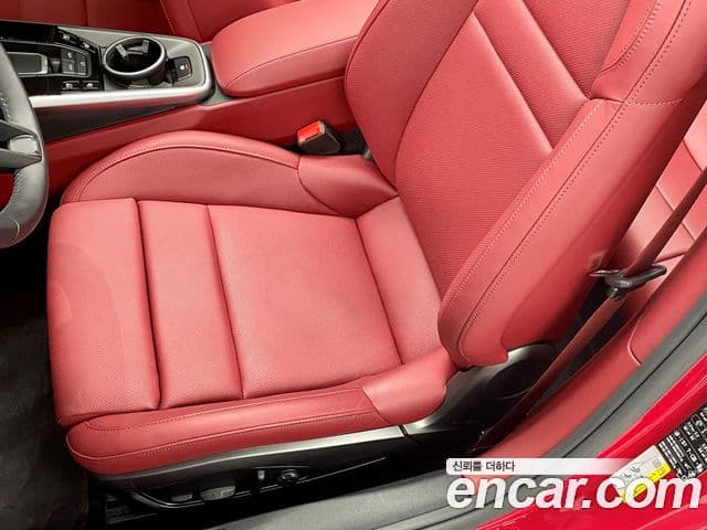 Porsche 911 2024 — Photo 9/20