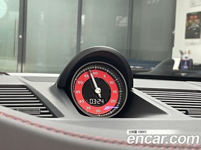 Porsche 911 2024 — Photo 15/20