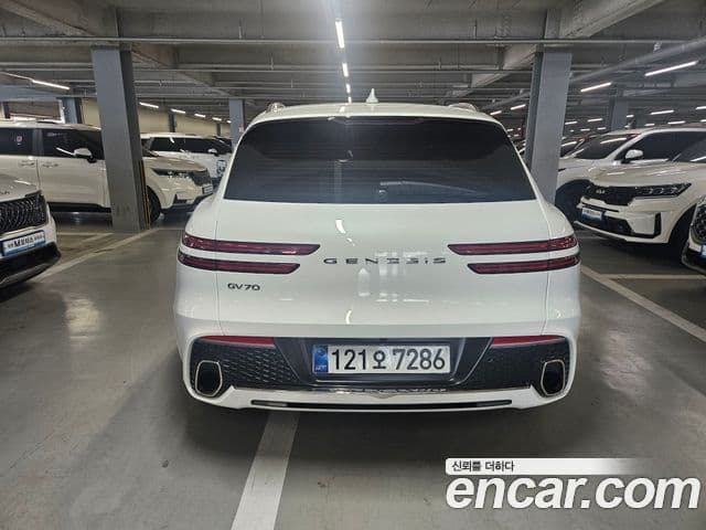 Genesis GV70 2021 — ფოტო 3/20