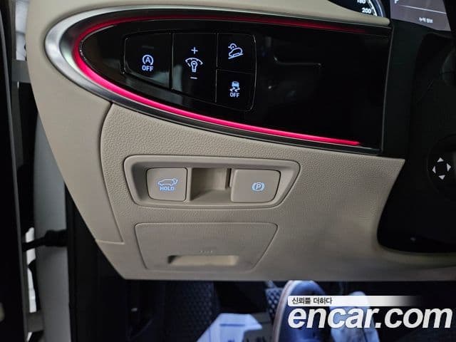 Genesis GV70 2021 — ფოტო 11/20