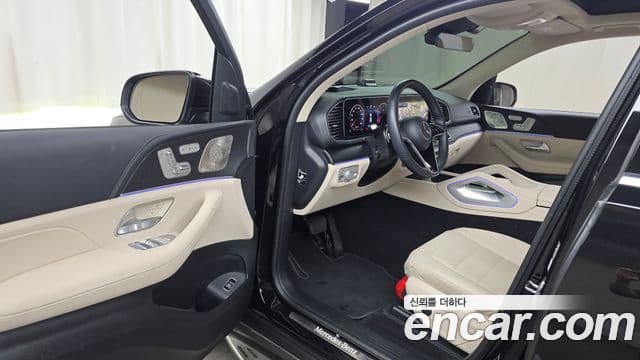 Mercedes-Benz GLE-Class 2025 — ფოტო 10/20