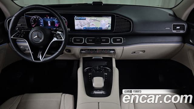 Mercedes-Benz GLE-Class 2025 — ფოტო 14/20