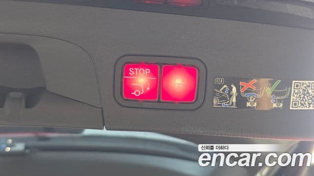 Mercedes-Benz GLE-Class 2025 — Photo 10/30
