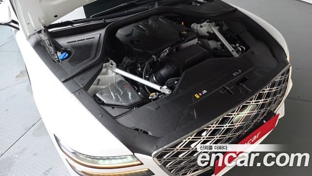 Genesis Electrified G80 2024 — фото 6 из 20