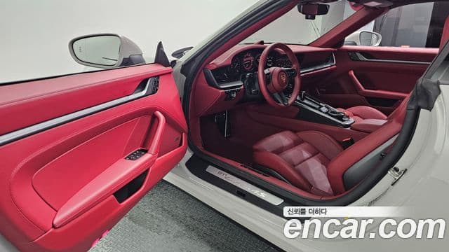 Porsche 911 2022 — ფოტო 10/20