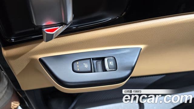 Kia Carnival 2021 — Şəkil 17/20
