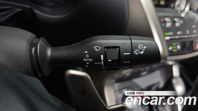Lexus NX300h 2019 — Şəkil 21/35