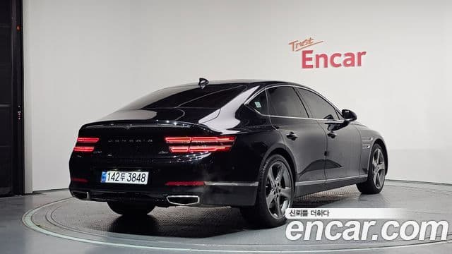 Genesis Electrified G80 2022 — ფოტო 2/20