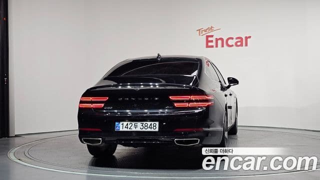 Genesis Electrified G80 2022 — ფოტო 4/20