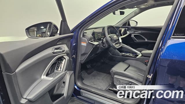 Audi Q5 2025 — ფოტო 10/20