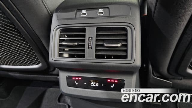 Audi Q5 2025 — ფოტო 18/20