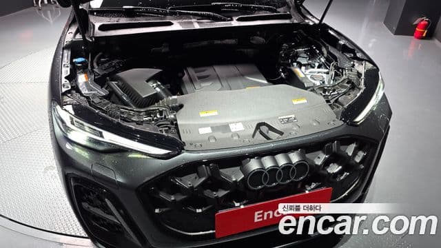 Audi Q5 2025 — Photo 13/20