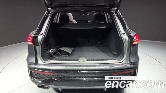 Audi Q5 2025 — Photo 18/20
