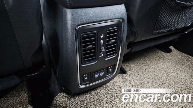 Jeep Grand Cherokee 2018 — Şəkil 20/20