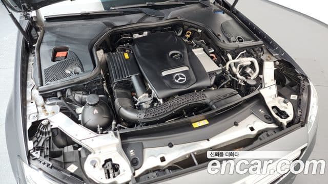 Mercedes-Benz E-Class 2020 — Фото 5/20