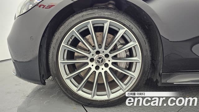 Mercedes-Benz S-Class 2022 — Photo 3/20