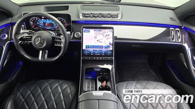Mercedes-Benz S-Class 2022 — Photo 10/20