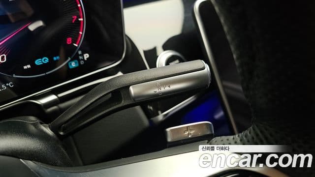Mercedes-Benz S-Class 2022 — Photo 13/20