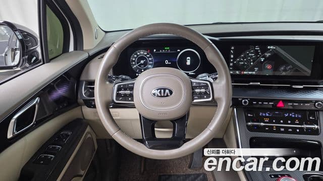 Kia Carnival 2021 — Şəkil 14/20