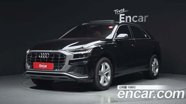 Audi Q8 2021 — Photo 13/39