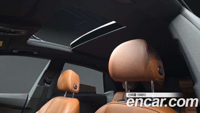 Audi Q8 2021 — Photo 38/39