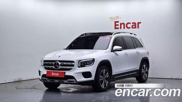 Mercedes-Benz GLB-Class 2022 — Şəkil 1/20