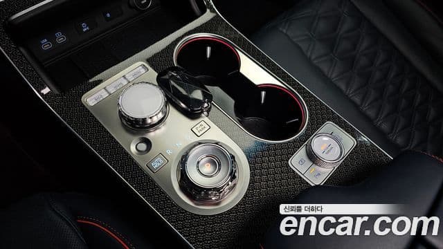 Genesis GV80 Coupe 2024 — Photo 18/33