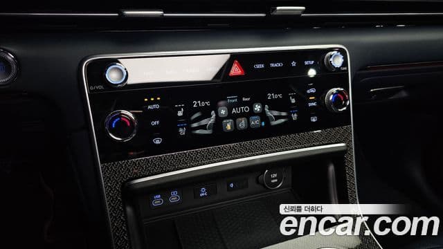 Genesis GV80 Coupe 2024 — Photo 30/33
